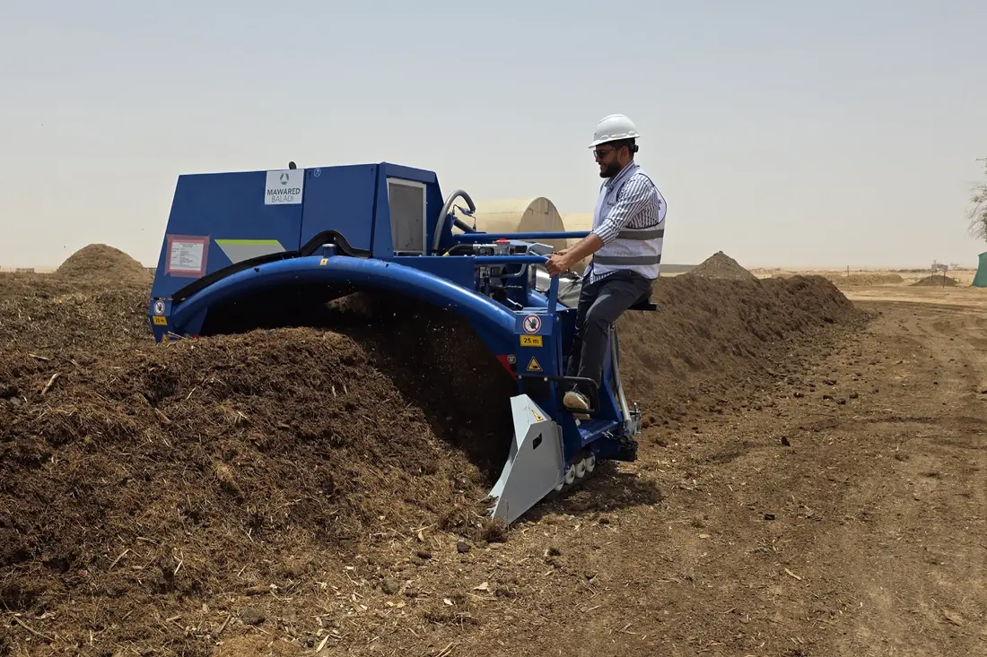 Mechanical soil blending at the production yard